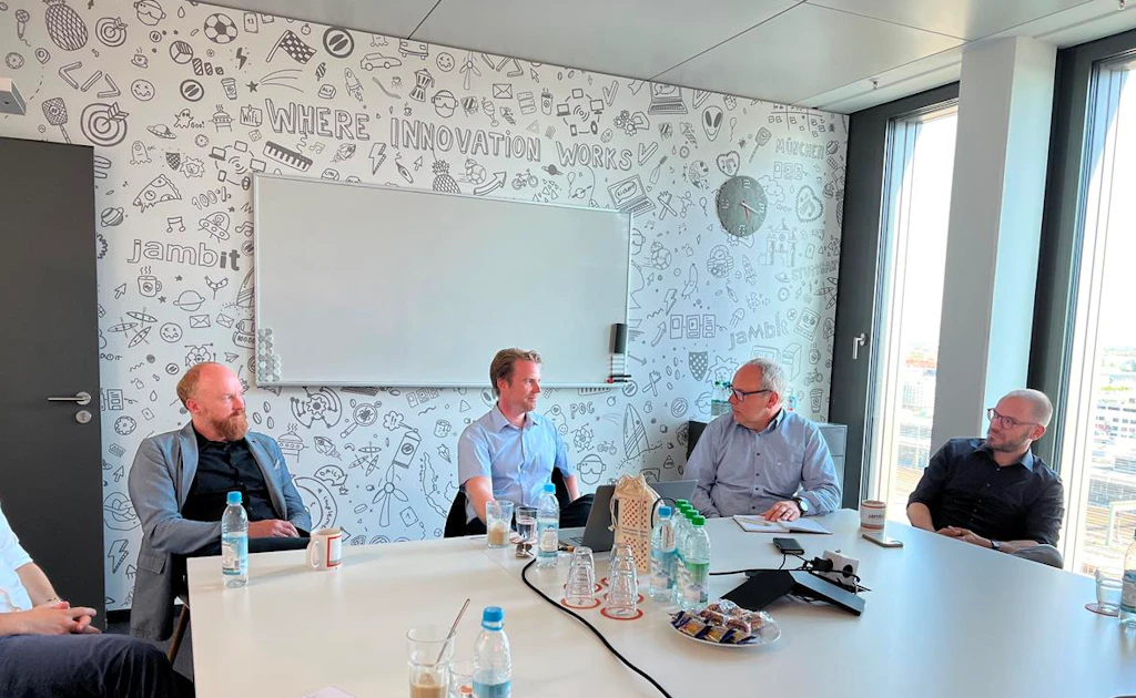 <strong>Visiting our partner Jambit in Münich...</strong>