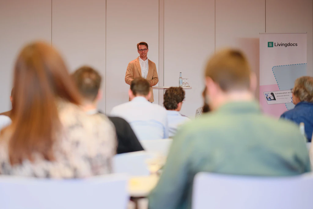 <strong>Gabriel Hase,</strong> CEO, Livingdocs, kicks off the Livingdocs Summit 2024.
