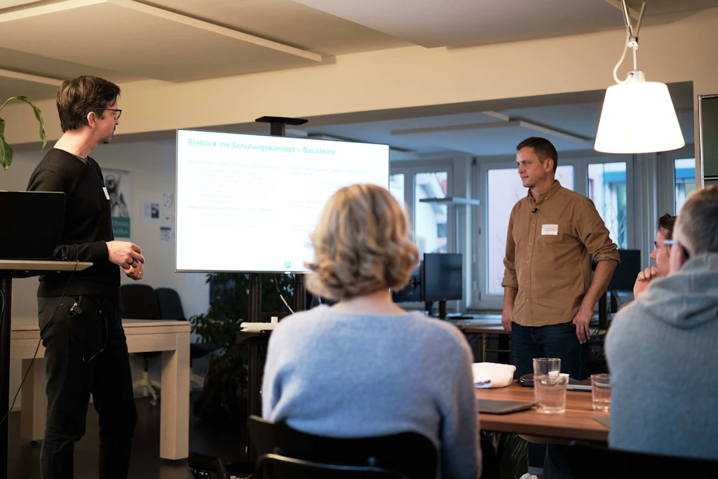 <strong></strong><strong>Martin Dowideit</strong>, stellvertretender Chefredakteur und Head of Digital, und <strong>Timo Schillinger</strong>, Senior Product Manager beim <strong>Kölner Stadt-Anzeiger</strong>, teilen ihre Erfahrungen mit der "Big Bang" Umstellung und wie der Livingdocs Go-Live dabei eine Rolle spielte.